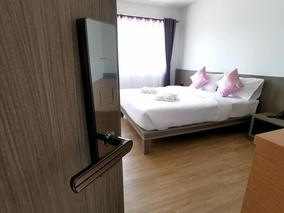 Orchid Residence Suratthani Surat Thani Exterior foto